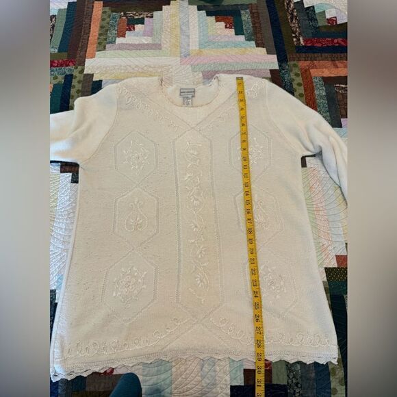 Vintage Napa Valley Womens Sweater Large White Beaded Mock Neck Grannycore 80s - Picture 3 of 9